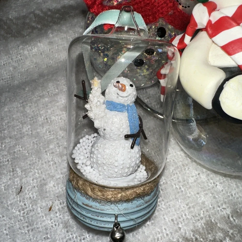 VTG Lot Of 4-Snowmen-1 Glitter Handblown 1-icecube 1-snowglobe1- Ceramic
